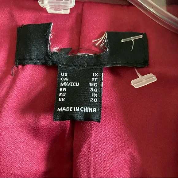 Forever 21 Cropped Belted Zip-Up Faux Lather Moto Jacket | New without Tags - Picture 8 of 8